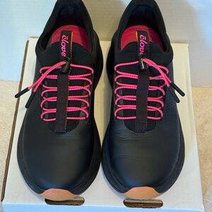Clove Women’s Limited Edition - Black Sunset Fade size 9